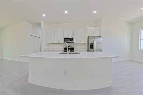 House in Dunnellon, Florida 3 bedrooms, 154.22 sq.m. № 1840292 - photo 9