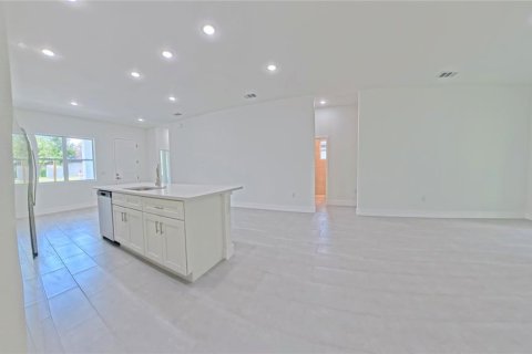 House in Dunnellon, Florida 3 bedrooms, 154.22 sq.m. № 1840292 - photo 5