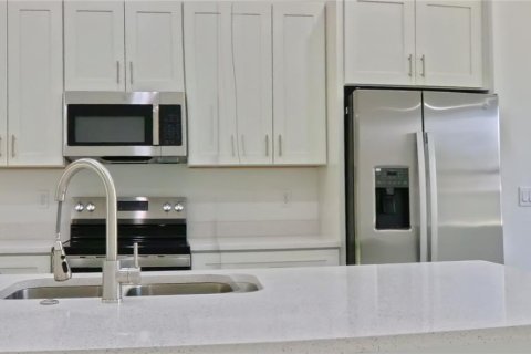 House in Dunnellon, Florida 3 bedrooms, 154.22 sq.m. № 1840292 - photo 10