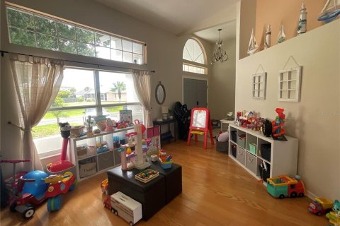 House in Englewood, Florida 4 bedrooms, 217.11 sq.m. № 1832959 - photo 9
