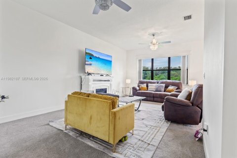 House in Ave Maria, Florida 3 bedrooms, 169.64 sq.m. № 2043313 - photo 7