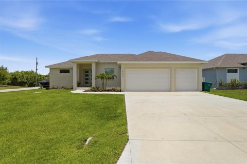 Villa ou maison à Port Charlotte, Floride 3 chambres, 167.41 m2 № 2122981