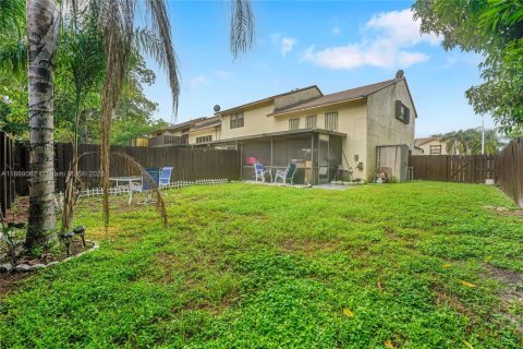 Купить таунхаус в Лодерхилл, Флорида 2 спальни, 137.5м2, № 1897750 - фото 22