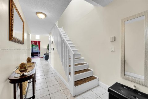 Купить таунхаус в Лодерхилл, Флорида 2 спальни, 137.5м2, № 1897750 - фото 15