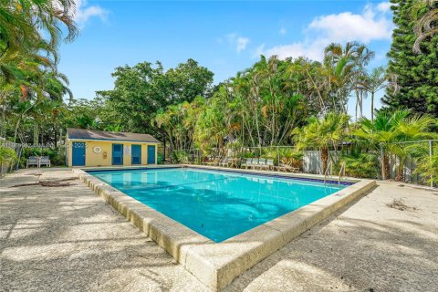 Купить таунхаус в Лодерхилл, Флорида 2 спальни, 137.5м2, № 1897750 - фото 25