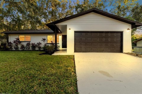 House in Brooksville, Florida 3 bedrooms, 118.45 sq.m. № 2212926 - photo 25