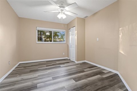 House in Brooksville, Florida 3 bedrooms, 118.45 sq.m. № 2212926 - photo 13