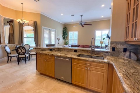 House in Davie, Florida 5 bedrooms, 293.01 sq.m. № 1921996 - photo 25