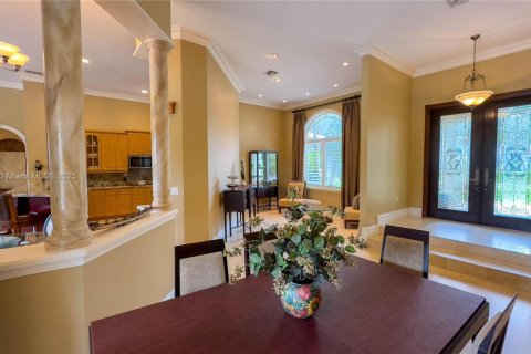 House in Davie, Florida 5 bedrooms, 293.01 sq.m. № 1921996 - photo 9