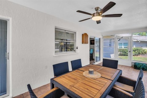 House in Palm Harbor, Florida 2 bedrooms, 113.71 sq.m. № 1636255 - photo 20