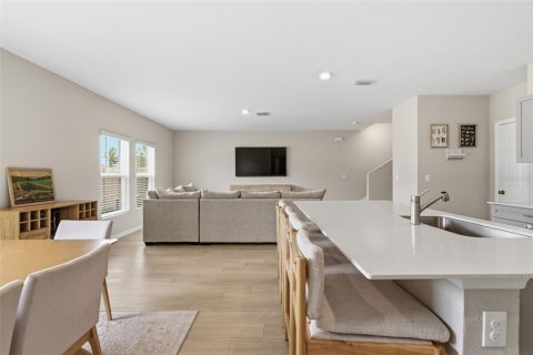 Casa en venta en Fish Hawk, Florida, 4 dormitorios, 191.56 m2 № 2099943 - foto 16