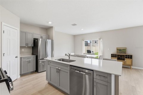 Casa en venta en Fish Hawk, Florida, 4 dormitorios, 191.56 m2 № 2099943 - foto 14