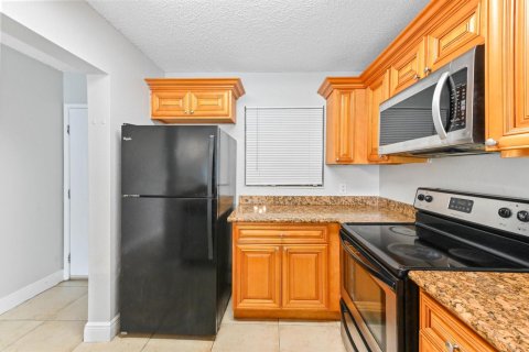 Copropriété à vendre à West Palm Beach, Floride: 2 chambres, 83.98 m2 № 2154303 - photo 4