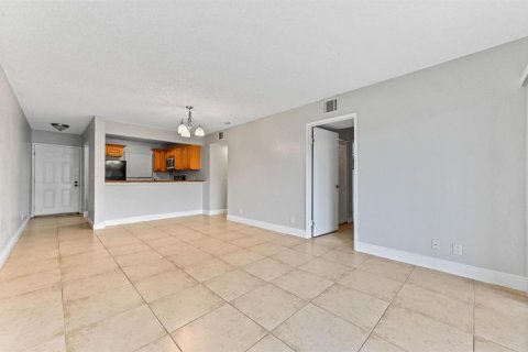 Copropriété à vendre à West Palm Beach, Floride: 2 chambres, 83.98 m2 № 2154303 - photo 7