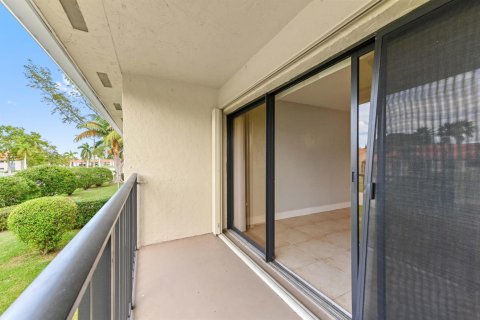 Copropriété à vendre à West Palm Beach, Floride: 2 chambres, 83.98 m2 № 2154303 - photo 18
