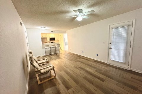 Condominio en alquiler en Orlando, Florida, 1 dormitorio, 66.43 m2 № 1873702 - foto 3