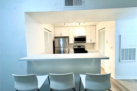 Condominio en alquiler en Orlando, Florida, 1 dormitorio, 66.43 m2 № 1873702 - foto 9