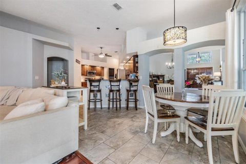 House in Valrico, Florida 4 bedrooms, 248.61 sq.m. № 1759862 - photo 21