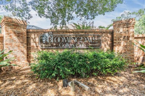 House in Valrico, Florida 4 bedrooms, 248.61 sq.m. № 1759862 - photo 7