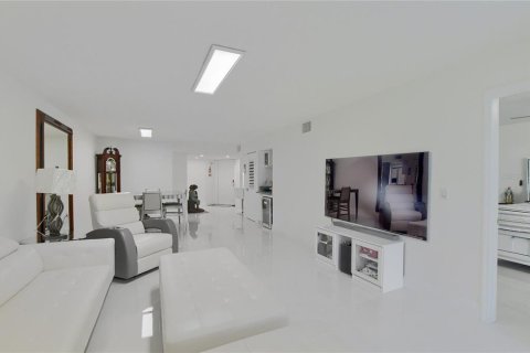Condominio en venta en Delray Beach, Florida, 2 dormitorios, 117.06 m2 № 1767832 - foto 6