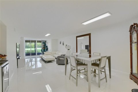 Condominio en venta en Delray Beach, Florida, 2 dormitorios, 117.06 m2 № 1767832 - foto 4