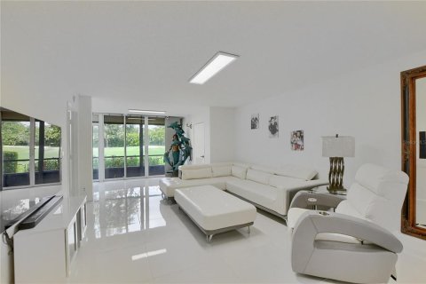 Condominio en venta en Delray Beach, Florida, 2 dormitorios, 117.06 m2 № 1767832 - foto 5