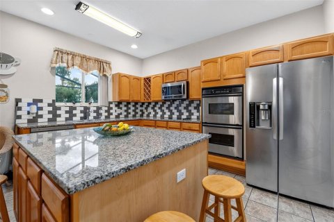 Casa en venta en Clermont, Florida, 3 dormitorios, 223.8 m2 № 2206500 - foto 2