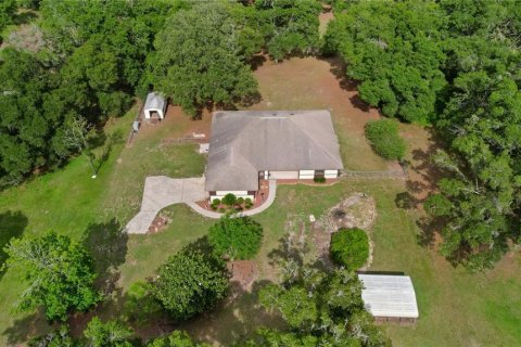 House in Lady Lake, Florida 4 bedrooms, 273.6 sq.m. № 1777311 - photo 4