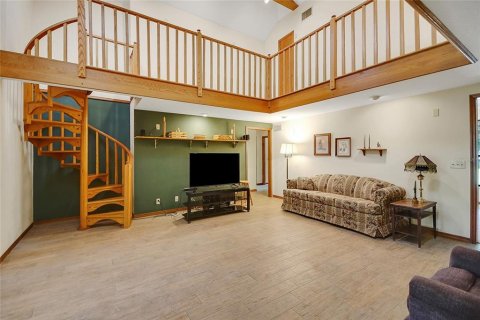 House in Lady Lake, Florida 4 bedrooms, 273.6 sq.m. № 1777311 - photo 16