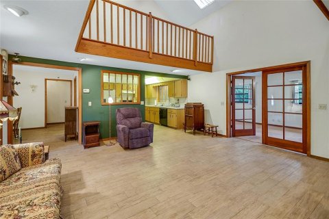 House in Lady Lake, Florida 4 bedrooms, 273.6 sq.m. № 1777311 - photo 24