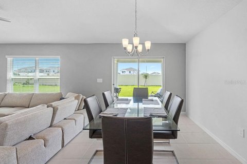 Купить виллу или дом в Хейнс-Сити, Флорида 6 комнат, 146.69м2, № 1780493 - фото 24