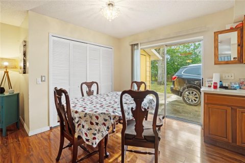 House in Ocoee, Florida 2 bedrooms, 114.46 sq.m. № 1900170 - photo 9