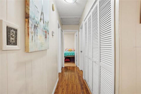 House in Ocoee, Florida 2 bedrooms, 114.46 sq.m. № 1900170 - photo 15