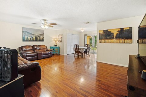 House in Ocoee, Florida 2 bedrooms, 114.46 sq.m. № 1900170 - photo 8