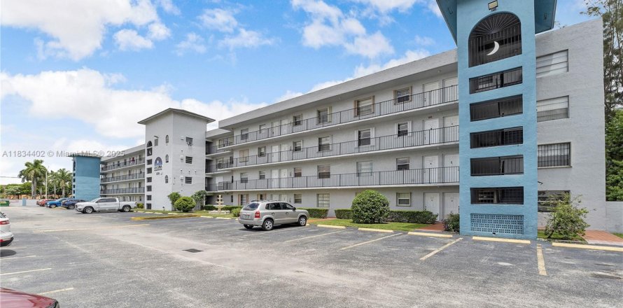 Condo à Hialeah, Floride, 2 chambres № 1816521