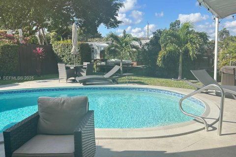 Villa ou maison à louer à Oakland Park, Floride: 3 chambres, 126.9 m2 № 1976955 - photo 29