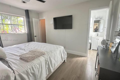 Villa ou maison à louer à Oakland Park, Floride: 3 chambres, 126.9 m2 № 1976955 - photo 19