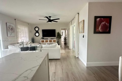 Villa ou maison à louer à Oakland Park, Floride: 3 chambres, 126.9 m2 № 1976955 - photo 8