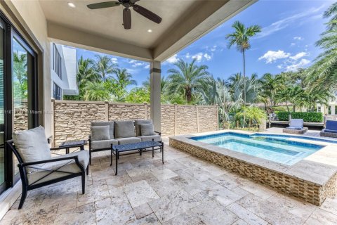 House in Fort Lauderdale, Florida 3 bedrooms, 257.34 sq.m. № 1807570 - photo 30
