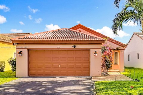 Casa en venta en Weston, Florida, 3 dormitorios, 125.7 m2 № 2081133 - foto 6