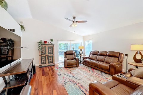 Casa en venta en Weston, Florida, 3 dormitorios, 125.7 m2 № 2081133 - foto 29