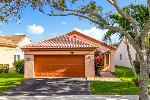 Casa en venta en Weston, Florida, 3 dormitorios, 125.7 m2 № 2081133 - foto 3