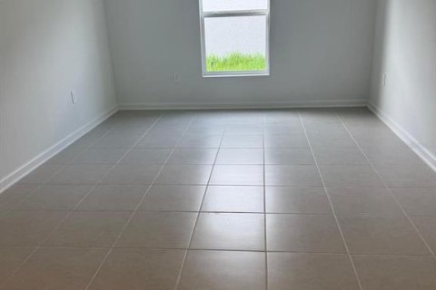 Casa en alquiler en Lake Wales, Florida, 4 dormitorios, 203.83 m2 № 1819241 - foto 3