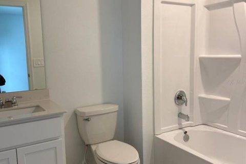 Casa en alquiler en Lake Wales, Florida, 4 dormitorios, 203.83 m2 № 1819241 - foto 15