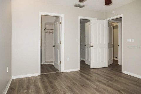 Casa en alquiler en Sarasota, Florida, 3 dormitorios, 135.82 m2 № 1918003 - foto 9