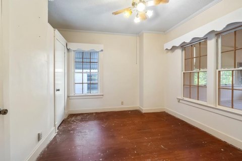 Casa en venta en Howey-in-the-Hills, Florida, 4 dormitorios, 219.25 m2 № 2208559 - foto 16