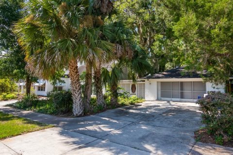 Casa en venta en Howey-in-the-Hills, Florida, 4 dormitorios, 219.25 m2 № 2208559 - foto 5