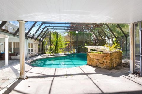 Casa en venta en Howey-in-the-Hills, Florida, 4 dormitorios, 219.25 m2 № 2208559 - foto 4