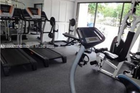 Copropriété à louer à Aventura, Floride: 1 chambre, 68.84 m2 № 1945051 - photo 7