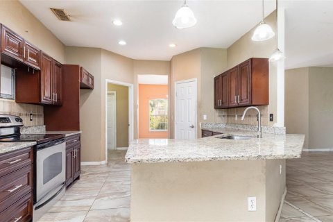 Villa ou maison à vendre à Davenport, Floride: 4 chambres, 207.36 m2 № 1851670 - photo 10